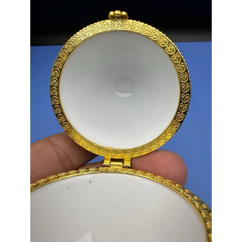 Vintage Porcelain Hinged Footed Egg Shaped Trinket Box Floral Gold Trim Snap